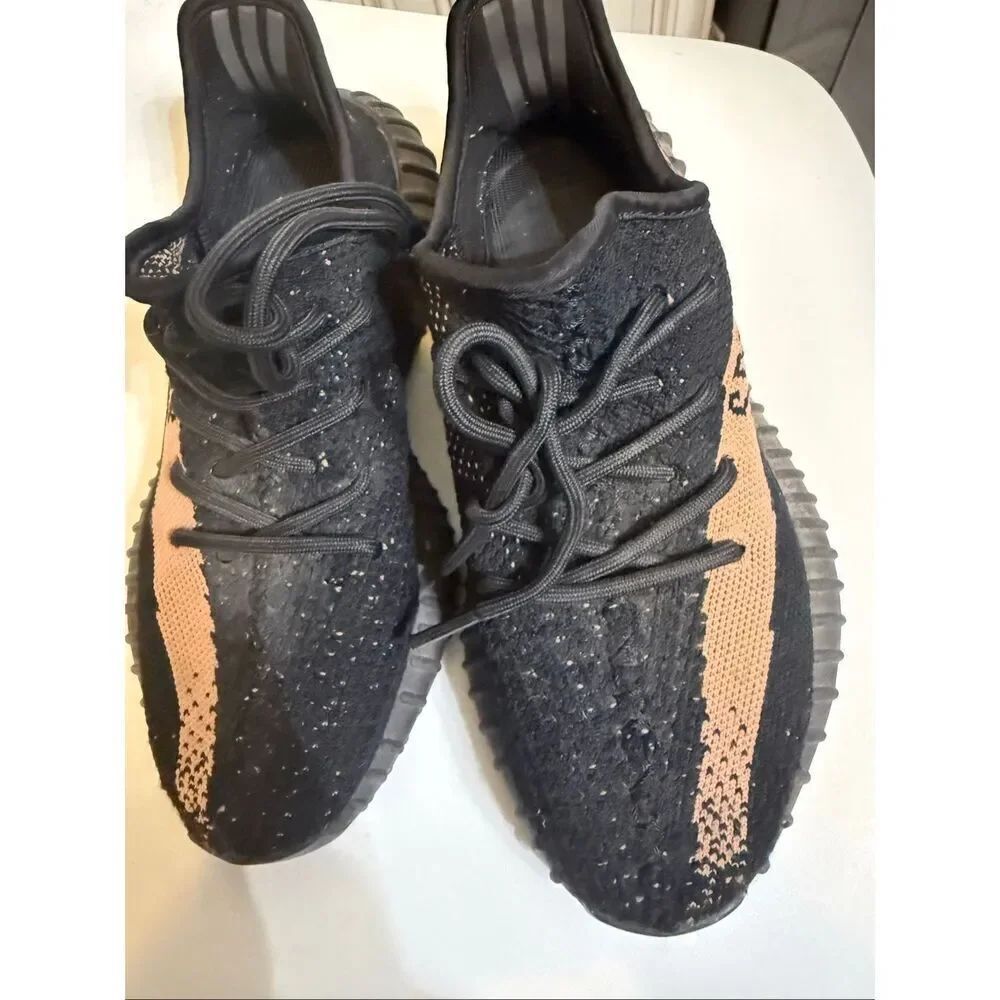 Adidas Yeezy Men's Boost 350 V2 Lace Up Low Top Sneaker Shoes Black Size 6